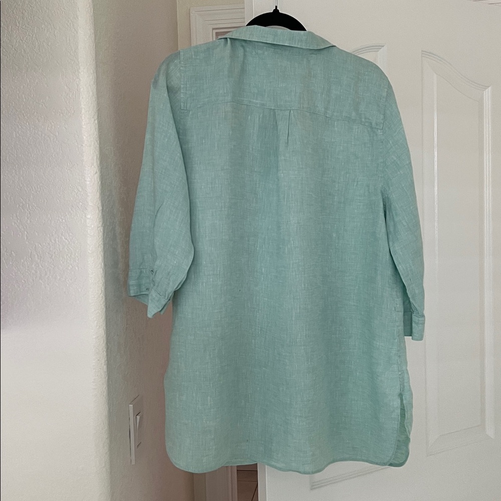 Chico's | Mint Green linen Blouse - Picture 5 of 5